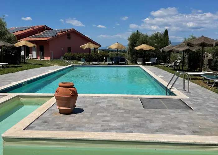 Il Borgo Dei Medici Feriehus Cerreto Guidi